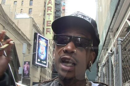 Wiz Khalifa ha perso il conteggio delle articolazioni affumicate nella realizzazione di "Kush & oj 2"