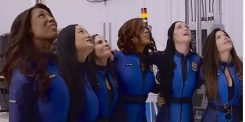 L'equipaggio di All -Female di Blue Origin indossava abiti da spazio personalizzati progettati da Monse - Dettagli di moda!