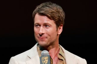 Il messaggio Instagram di Glen Powell dopo il matrimonio della sorella con Sydney Sweeney
