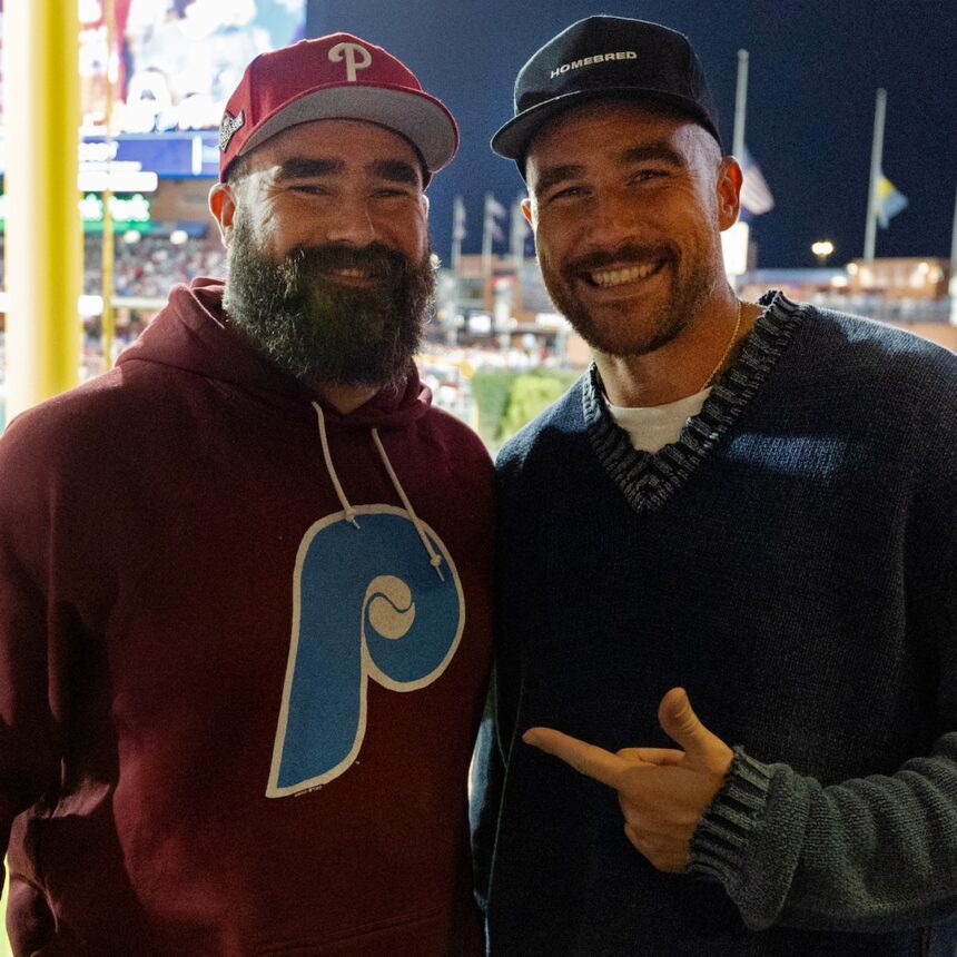 Travis Kelce reagisce alla confessione di NSFW sulla virilità di Jason Kelce