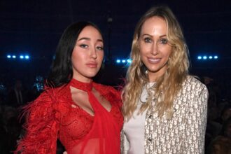 Tish Ciro si riunisce con la figlia Noah Cyrus in mezzo alla faida familiare