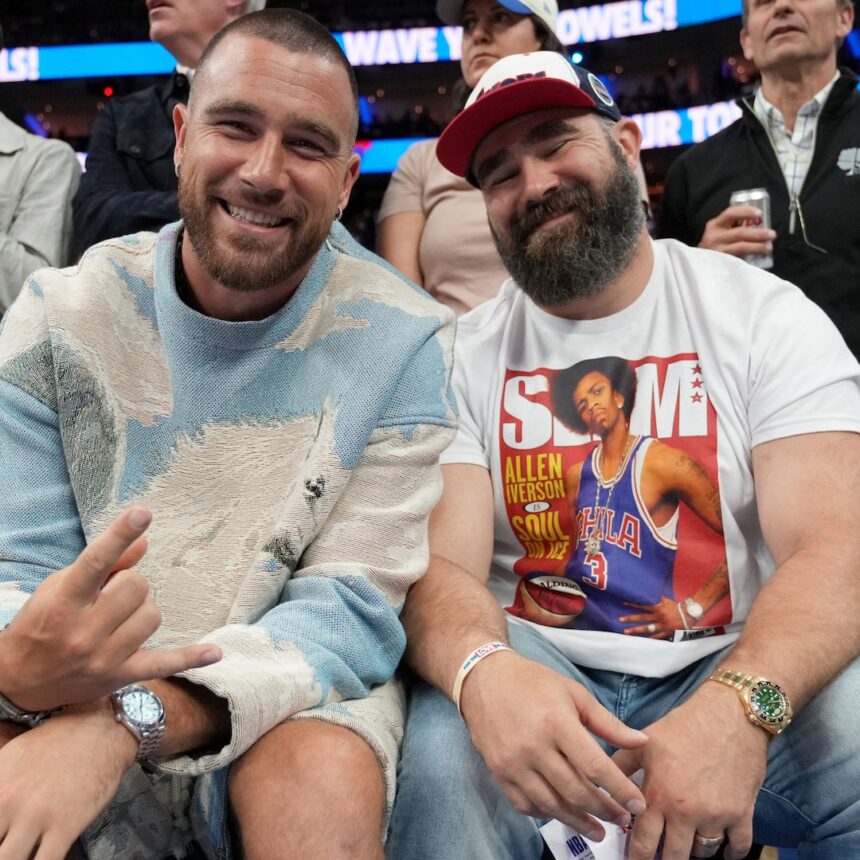 La reazione di Travis Kelce all'incontro con Jason, il quarto bambino di Kylie Kelce