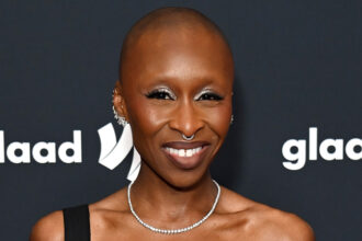 Cynthia Erivo rivela come "sfidando la gravità" da "malvagia" abbia cambiato la sua vita: "Non avevo idea che avrebbe fatto quello"