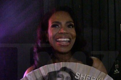 Sheryl Lee Ralph lascia cadere la saggezza, riceve Hollywood Walk of Fame Star