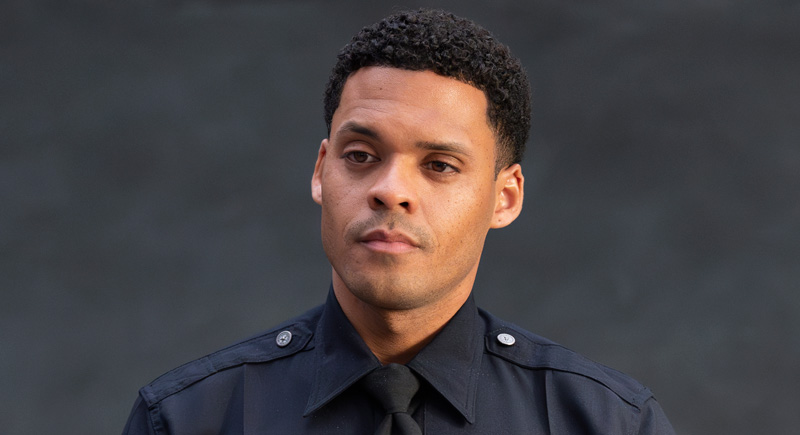 Deric Augustine promosso da "The Rookie" per la prossima ottava stagione
