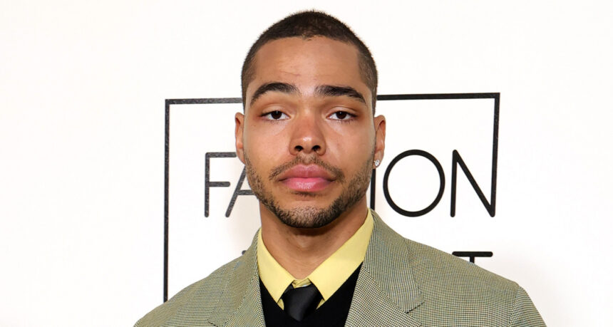 The White Lotus 'Nicholas Duvernay è l'ultima aggiunta di casting al film "Im Remours Of Lui" di Colleen Hoover