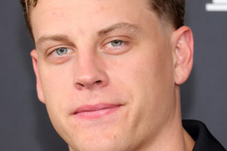 Joe Burrow si rivolge a diventare la cotta di Internet