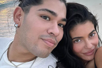 Kylie Jenner ammette che "il dolore non sta diventando più facile" più di due mesi dopo il caro amico di Jesus Guerrero.