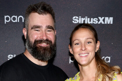Kylie Kelce rivela i nomi che lei e Jason hanno quasi dato la loro figlia neonata