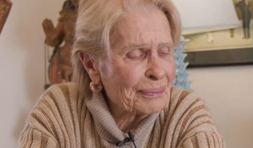 ''Non perdono'': la madre di Valeria Marini scoppia a piangere a 'Le Iene' ribadendo che il rapporto con la figlia è chiuso per sempre - Gossip.it