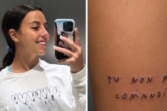Jolanda Renga, figlia di Ambra e Francesco Renga, mostra il suo nuovo tatuaggio con la frase che diceva sempre da bambina: guarda - Gossip.it