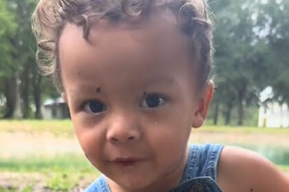 Tiktok virali "ok baby" preston ordone muore tragicamente a 2 in un incidente d'auto, il rapporto della polizia di famiglia, il rapporto della polizia