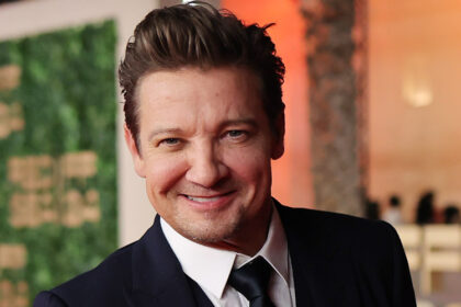 Jeremy Renner condivide orribili dettagli sull'incidente nel prossimo libro di memorie