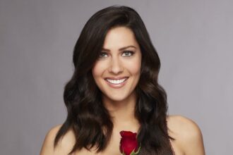Becca Kufrin Dettagli ansia postpartum dopo accogliere il bambino