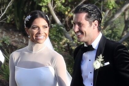 Guardando indietro ai voti pieni di danza di Jenna Johnson e Val Chmerkovskiy