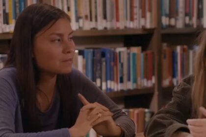 Blu in "The Short History of the Long Road" Memba lei?!