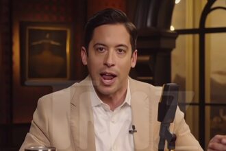 Michael Knowles di Daily Wire chiama Qatar Jumbo Jet Trump Regalo