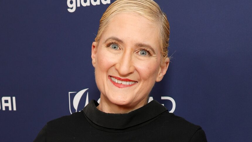 La cantante Jill Sobule "ho baciato una ragazza" muore nel fuoco di casa a 66