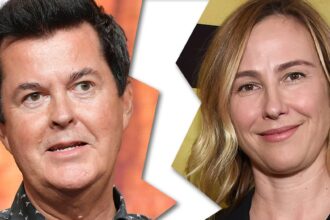 Il creatore di "American Idol" Simon Fuller's Wife file per il divorzio