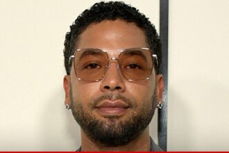 Jussie Smollett dice che sta andando avanti dopo essersi sistemato con la città di Chicago