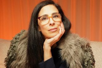 Sarah Silverman crede che il nonno abbia ucciso suo fratello infantile