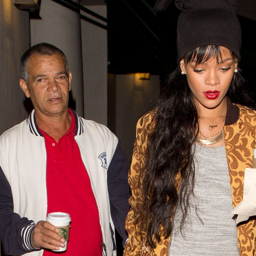 Il papà di Rihanna Ronald Fenty morto a 70 anni