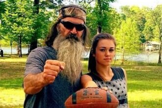 Sadie Robertson di Duck Dynasty Dettagli per gli ultimi giorni di Phil Robertson