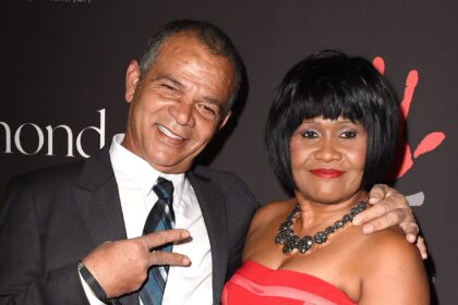 Il suo defunto papà Ronald Fenty e la mamma Monica Braithwaite - Hollywood Life