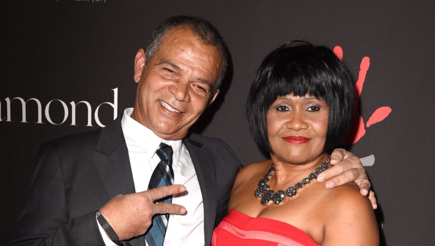 Il suo defunto papà Ronald Fenty e la mamma Monica Braithwaite - Hollywood Life