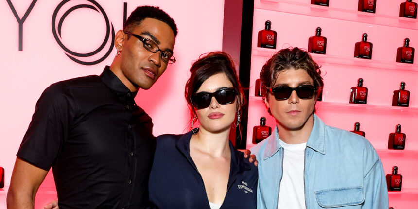 Barbie Ferreira, Lukas Gage, Owen Thiele e altri celebrano il nuovo lancio di fragranze di Armani!