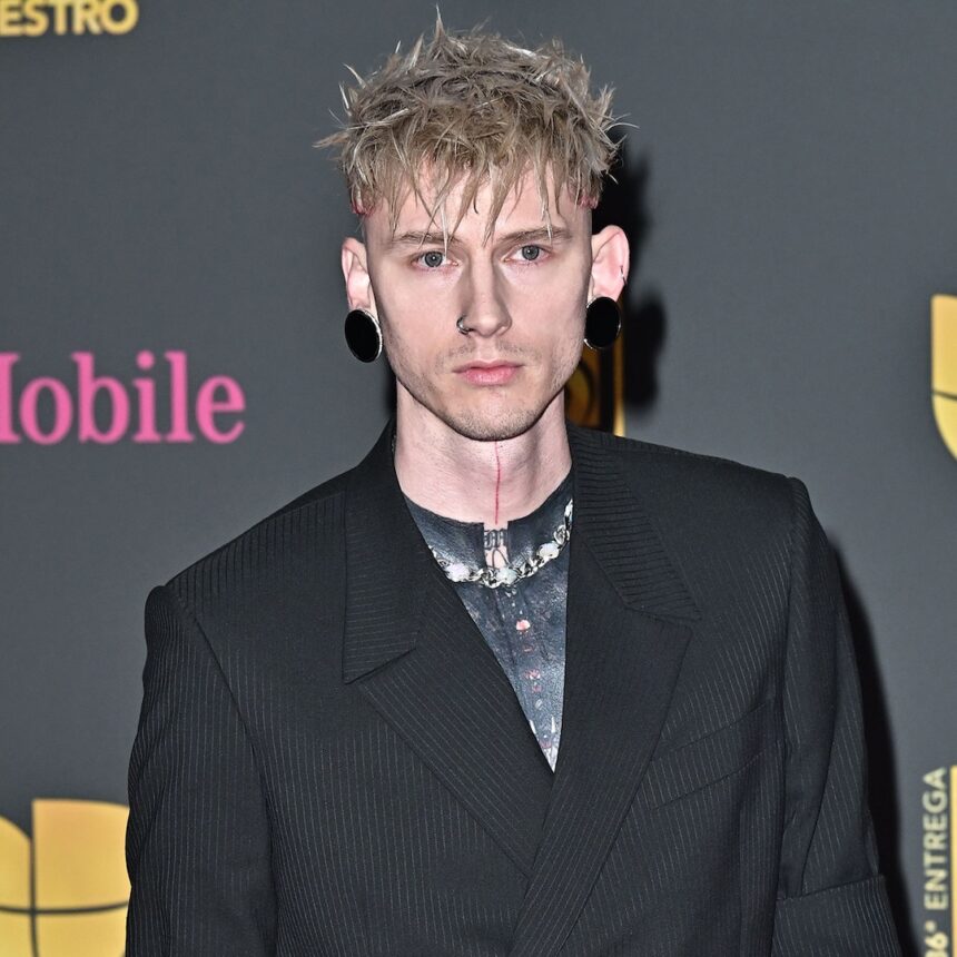 MGK Nuova canzone "Clicheus" Testo dopo Megan Fox Breakup