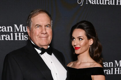 La fidanzata di 24 anni di Bill Belichick, Jordon Hudson, ha detto di essere fidanzati