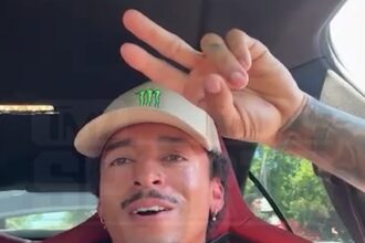 Nyjah Huston prende in giro la mitragliatrice "Special" Machine Kelly all'evento di Santa Monica SLS