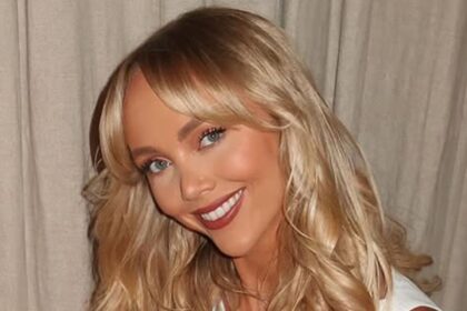 Annie Knight di Onlyfans ricoverato dopo il sesso con 583 uomini