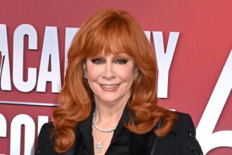 ACM Awards 2025: vedi ogni celebrità