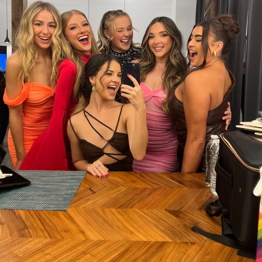 Ciò che il cast di Dance Moms è stato all'altezza della pista da ballo