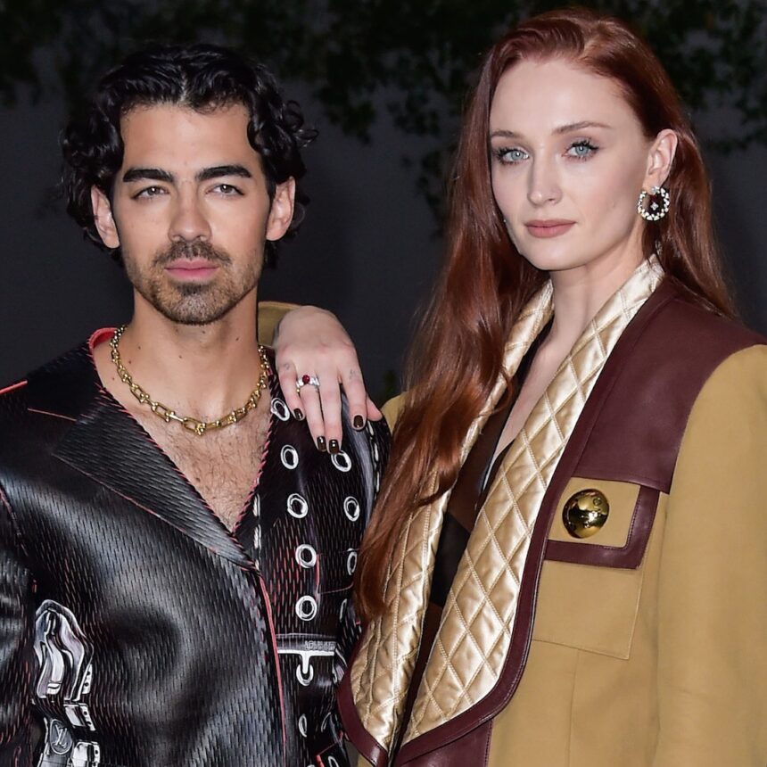 Sophie Turner supporta Joe Jonas quasi 2 anni dopo la rottura