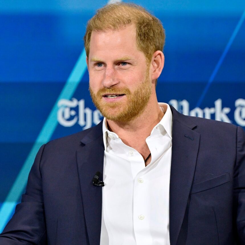 Il principe Harry spera di riconciliare con il re Carlo, famiglia reale