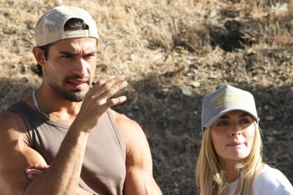 Sam Asghari e Brooke Irvine alla data dopo le buffonate dell'aereo di Britney Spears