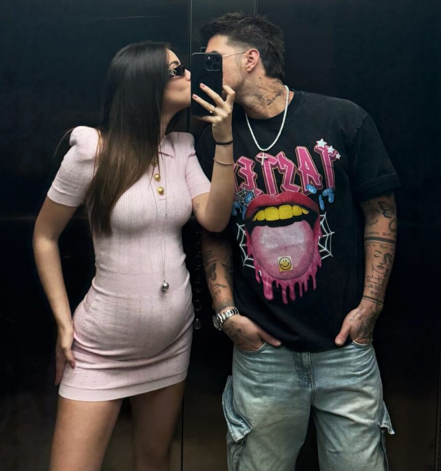 Andrea Damante, ex di Giulia De Lellis, e la compagna incinta Elisa Visari sono innamoratissimi: pancione e felicità, la foto - Gossip.it
