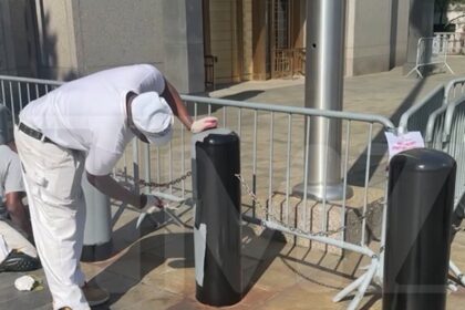 Diddy Courthouse ottiene una vernice fresca man mano che l'attenzione globale è in fase di prova