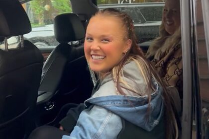 Jojo Siwa dice di non aver parlato con Mickey Rourke da quando la controversia "CBB"