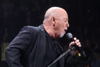 Billy Joel diagnosticato un disturbo cerebrale, cancella il tour