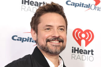 L'allume di "Boy Meets World" Will Friedle diventerà un nonno a 48 anni