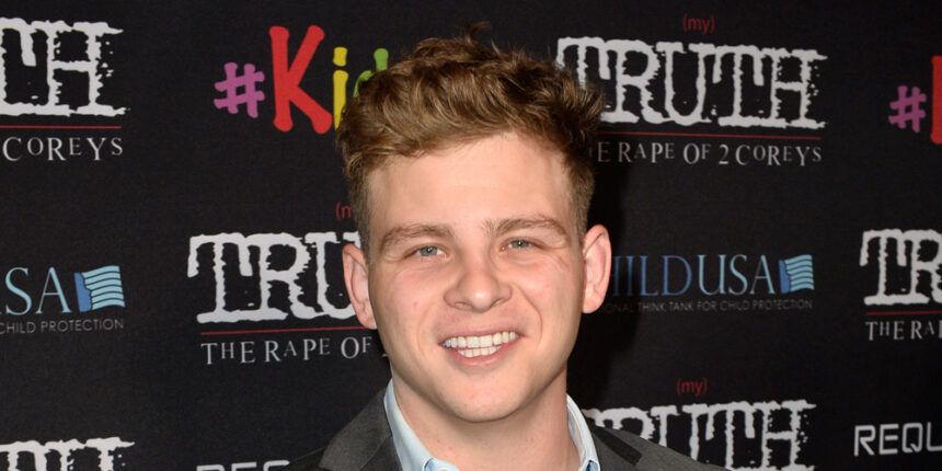Jonathan Lipnicki dettaglia le lotte in carriera dopo la celebrità dei bambini: "Non sono dove voglio essere"