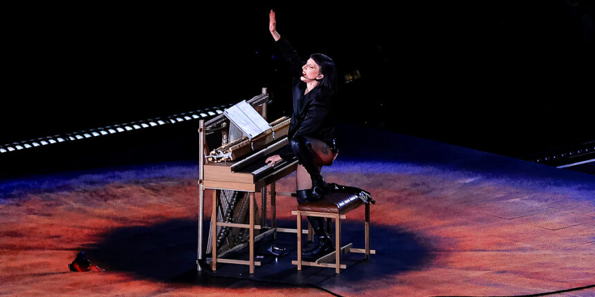 Lady Gaga parla a seguito della notizia del tentativo contrastato di bombardare il concerto del Brasile