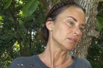 ''Mi manca l'aria, mi devo ammalare?'': Antonella Mosetti portata via dall'Isola dei Famosi per accertamenti, sempre più vicina al ritiro - Gossip.it