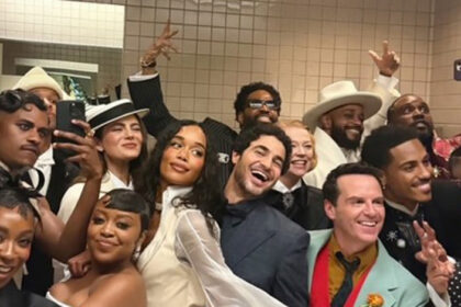 Queste celebrità hanno rotto la regola "No Phones" di Met Gala - vedi ogni foto condivisa dall'interno!