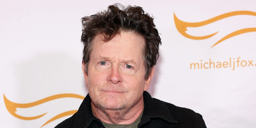 Michael J. Fox esce dalla pensione per unirsi alla stagione 3 di "Shrinking" su Apple TV+