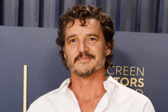 Pedro Pascal rega un messaggio sul film politicamente carico "Eddington" tra le politiche sull'immigrazione di Trump: "Non lasciare che vincano"